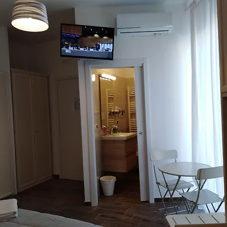 Domus Al Corso 4*