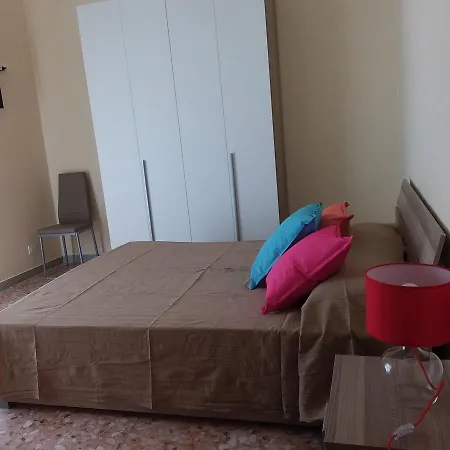 Bed & Breakfast Domus Al Corso 4*