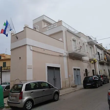 Domus Al Corso Bed & Breakfast 3*
