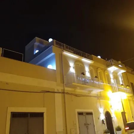 Couette-café Domus Al Corso Canosa di Puglia
