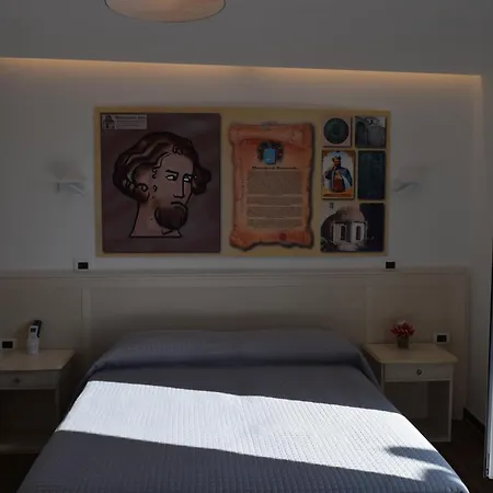 Bed & Breakfast Domus Al Corso 3*