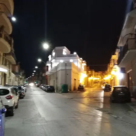 Frühstückspension Domus Al Corso Canosa di Puglia