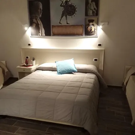 Bed & Breakfast Domus Al Corso 3*