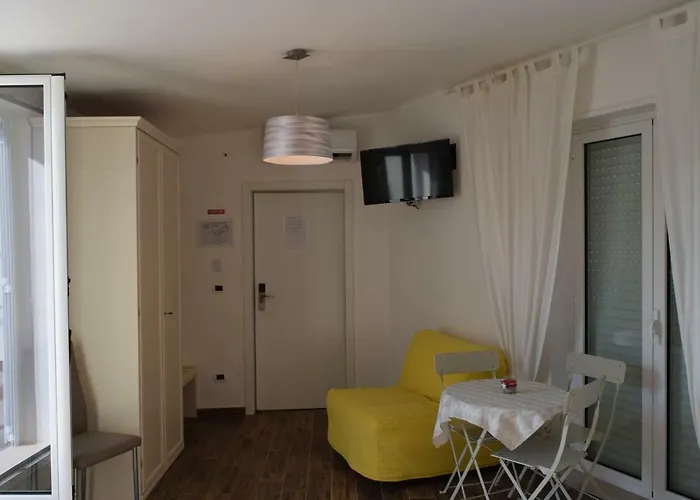 Domus Al Corso Panzió Canosa di Puglia